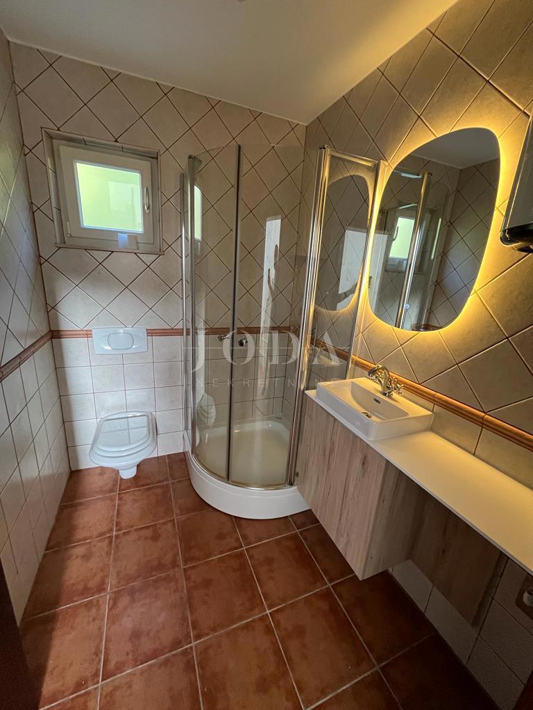 Detached house in a quiet location