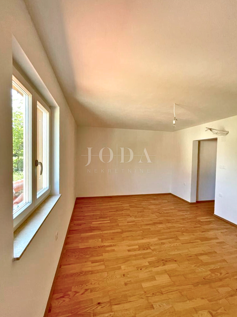 Detached house in a quiet location