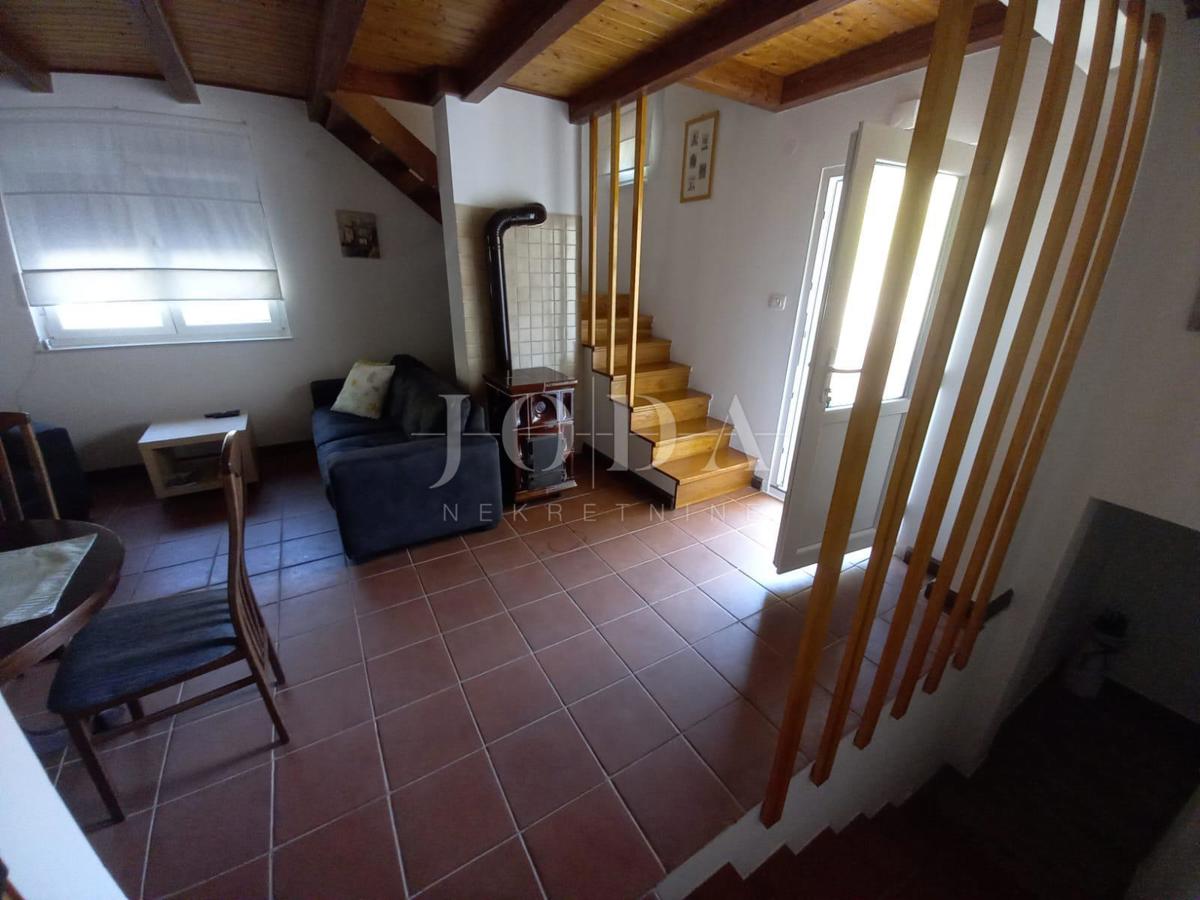 Nice semi-detached house with a pool, near the town of Krk