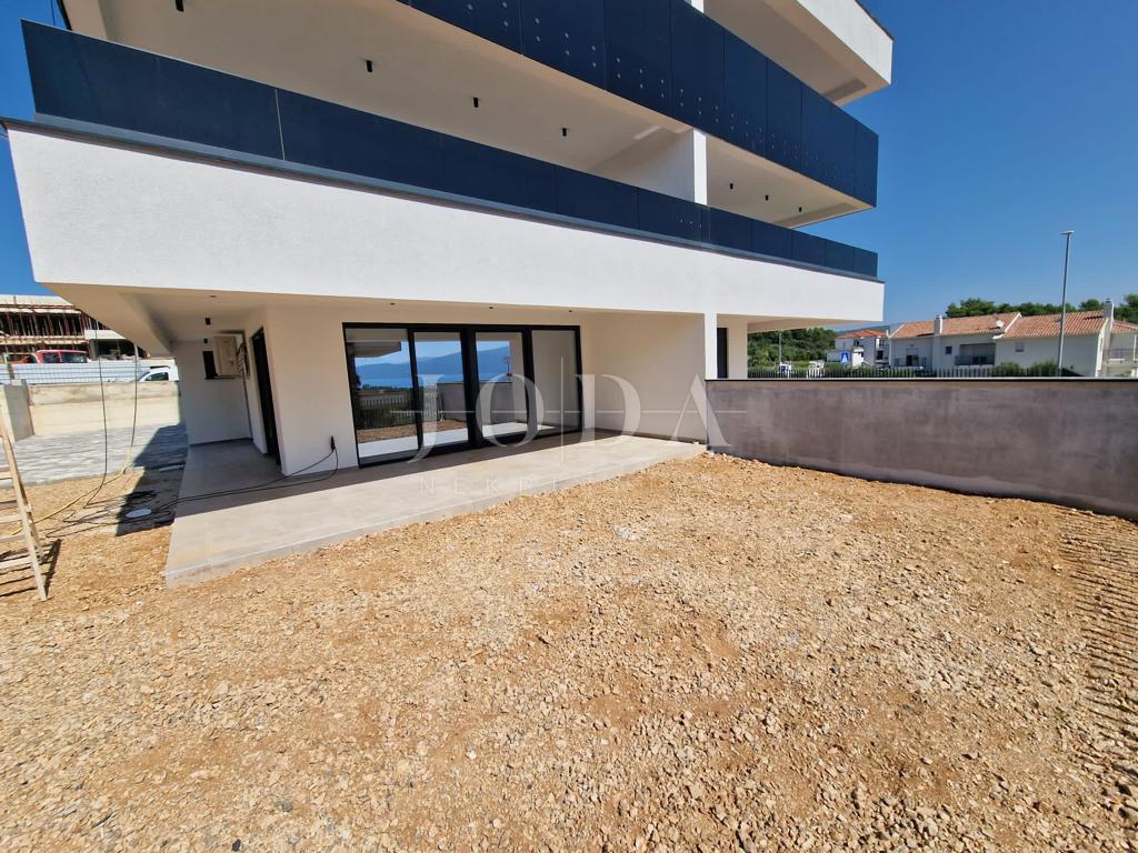 Modern apartment with garden, new building