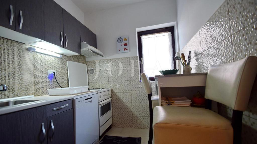 Beautiful detached house with pool, Malinska - island of Krk