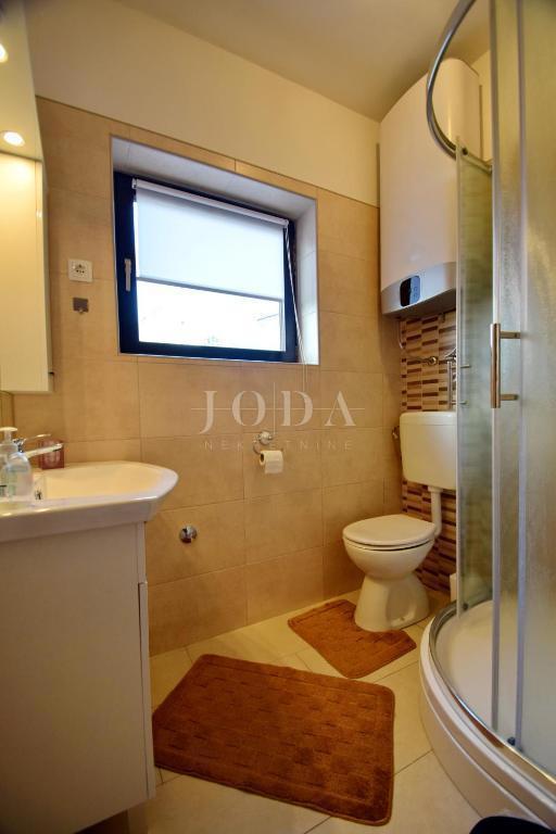 Beautiful detached house with pool, Malinska - island of Krk