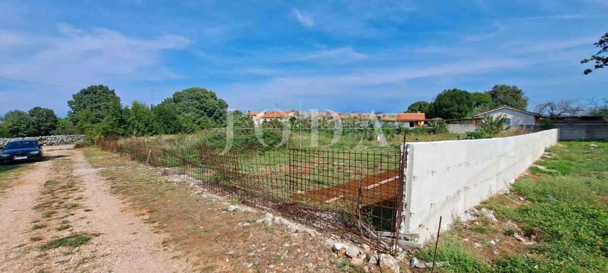 Terreno edificabile vicino a Malinska