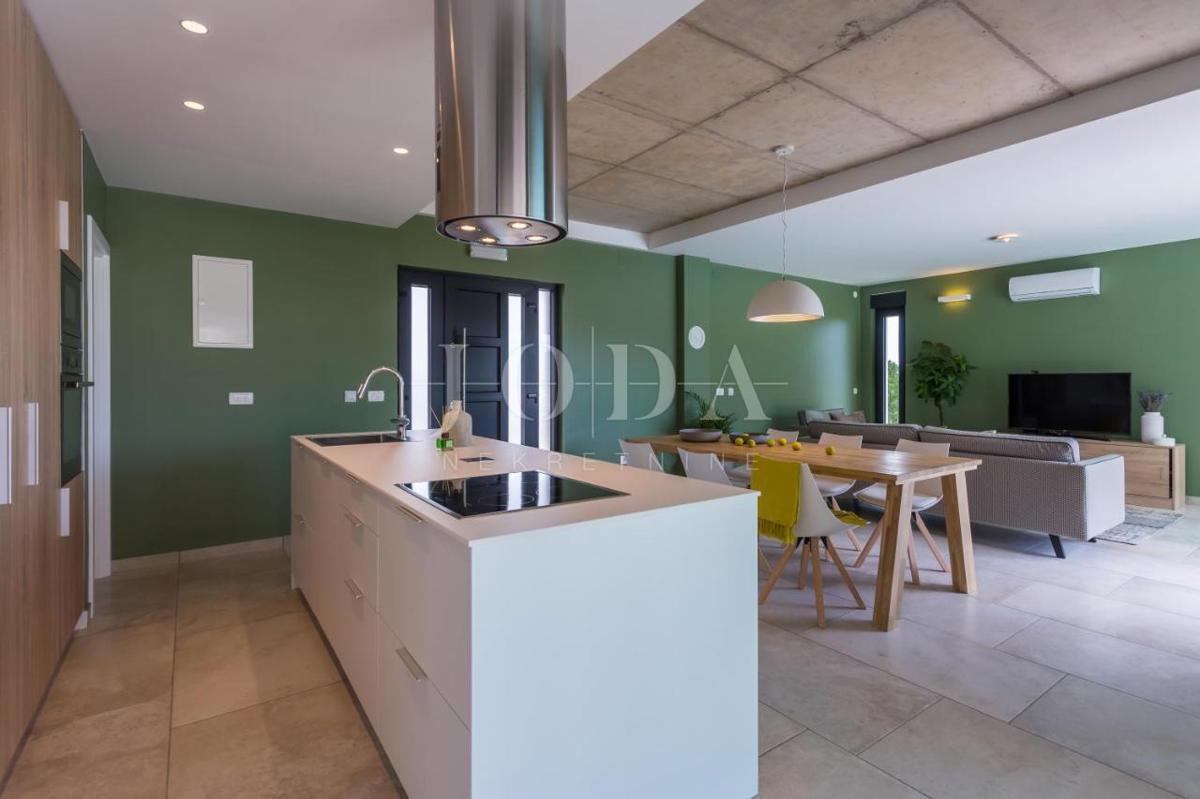 Villa di lusso con vista mare - dintorni di citta di Veglia