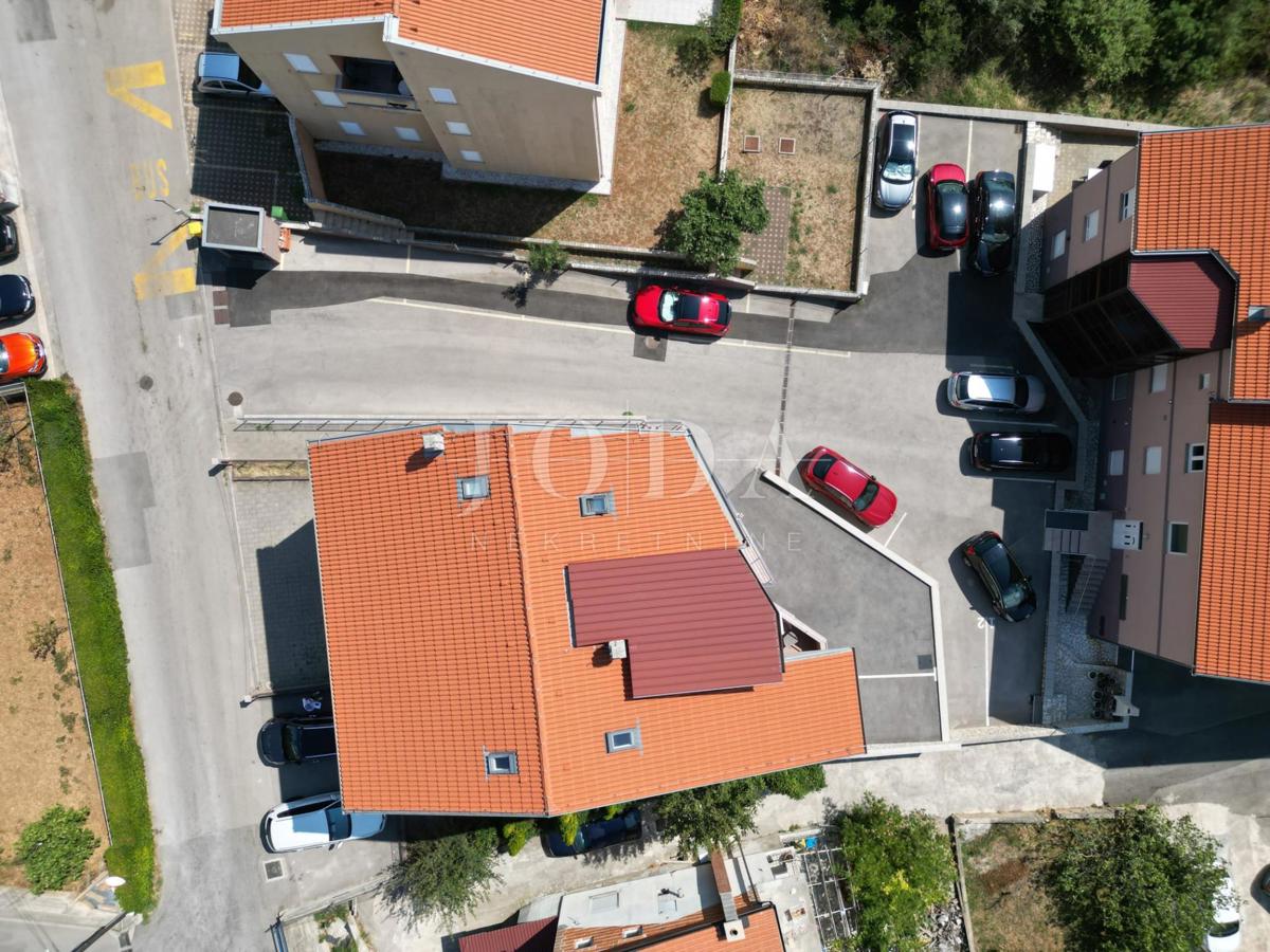 Appartamento a Crikvenica con garage