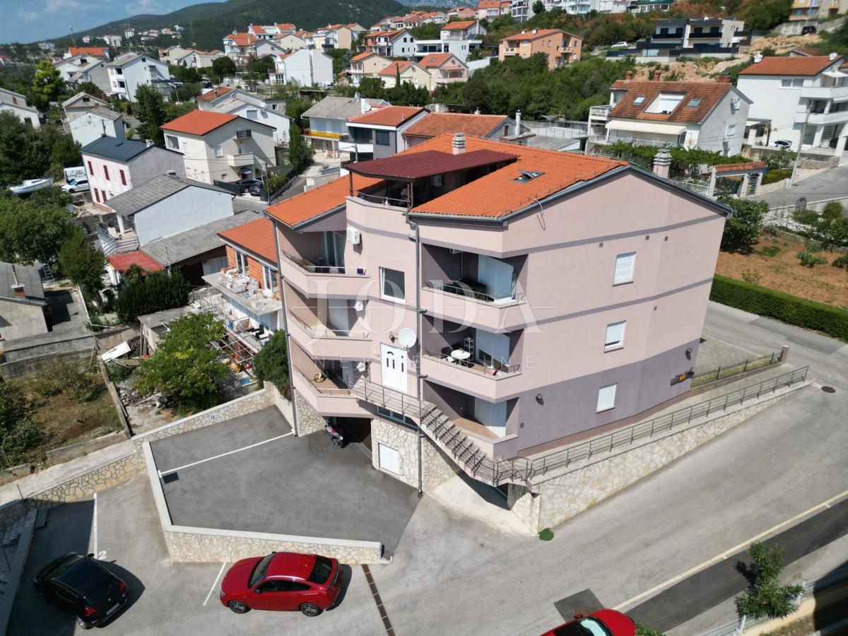 Appartamento a Crikvenica con garage