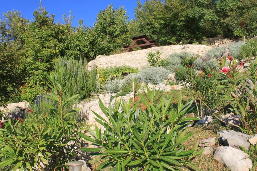 Senj casa con bellissima vista sul mare in una posizione tranquilla e silenziosa