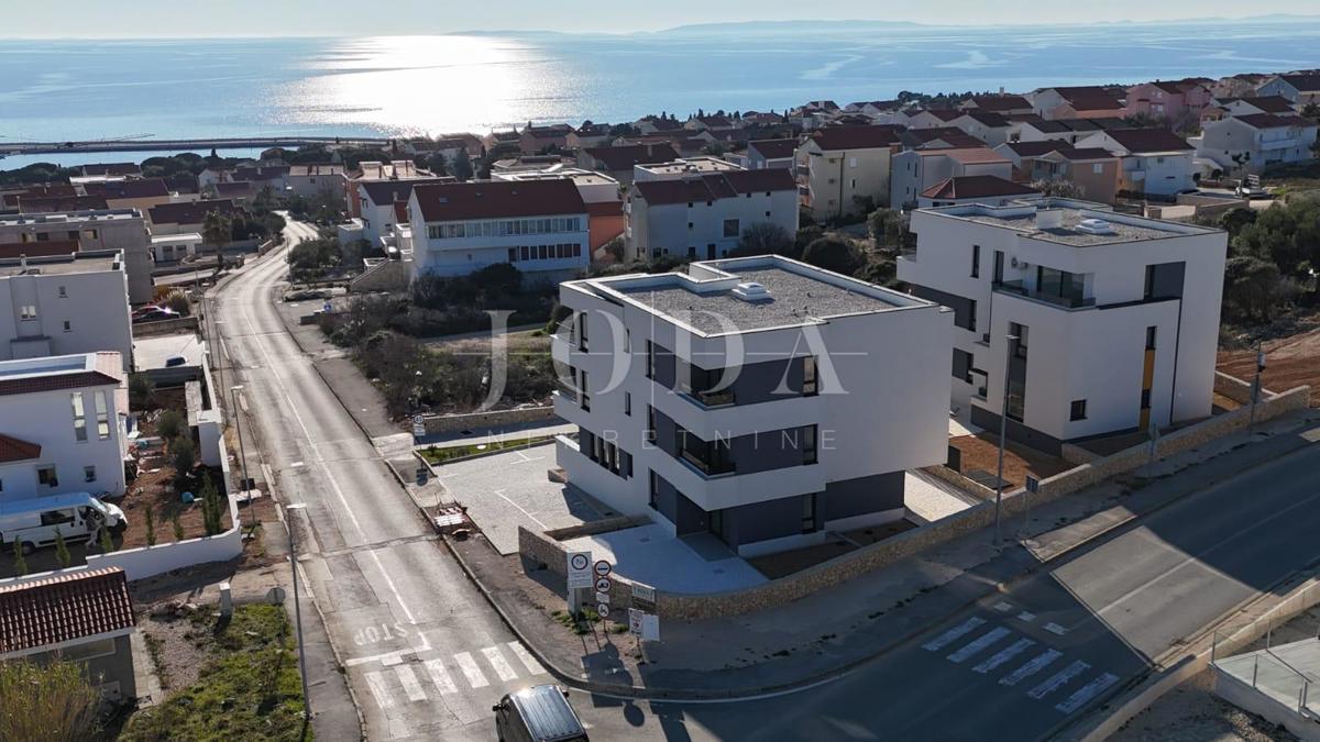 Nuovo edificio Novalja