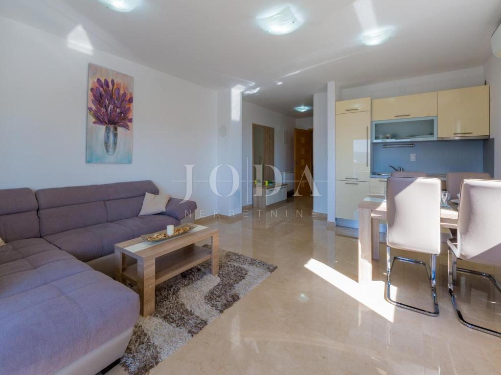 Appartamento a Crikvenica con garage