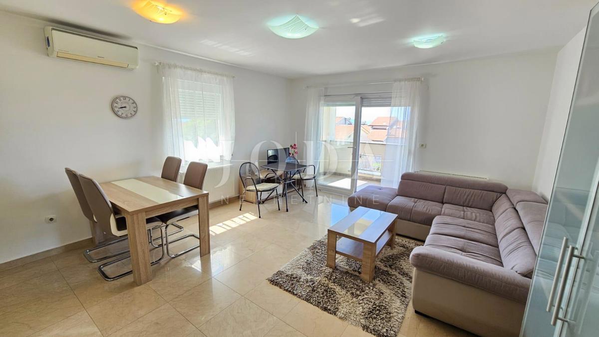 Appartamento a Crikvenica con garage