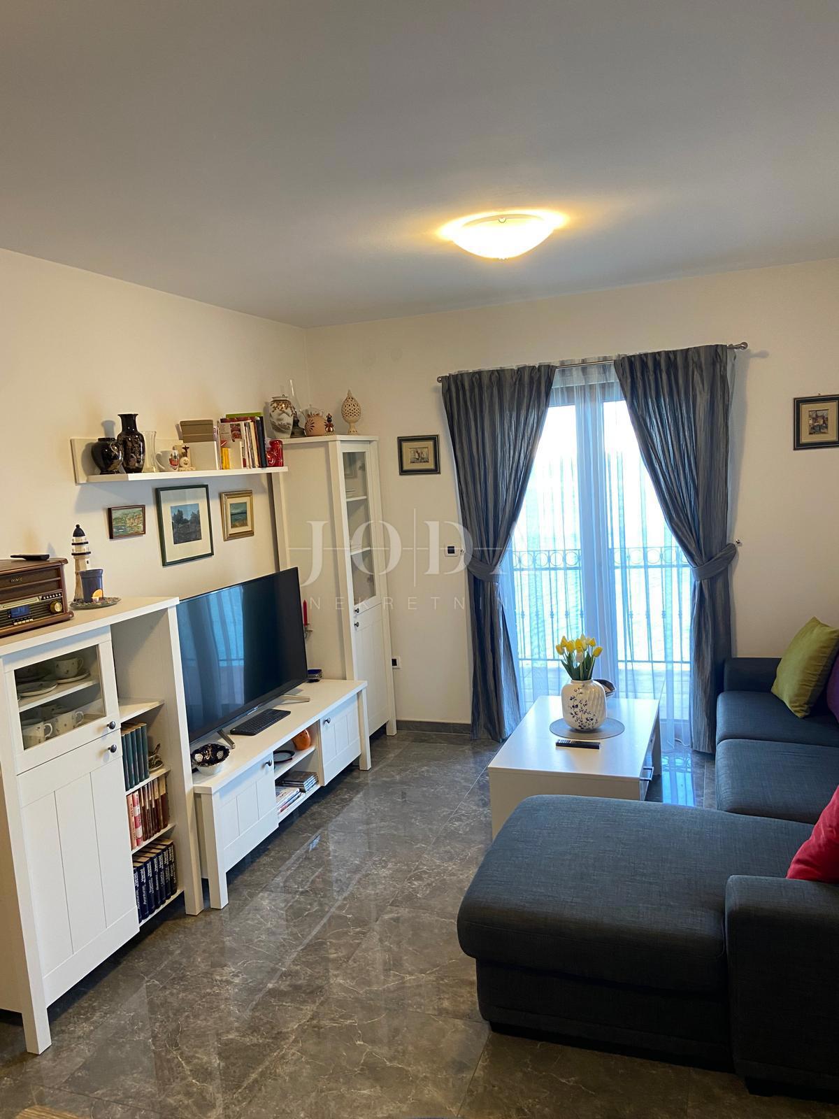 Barić Draga, casa in prima fila sul mare