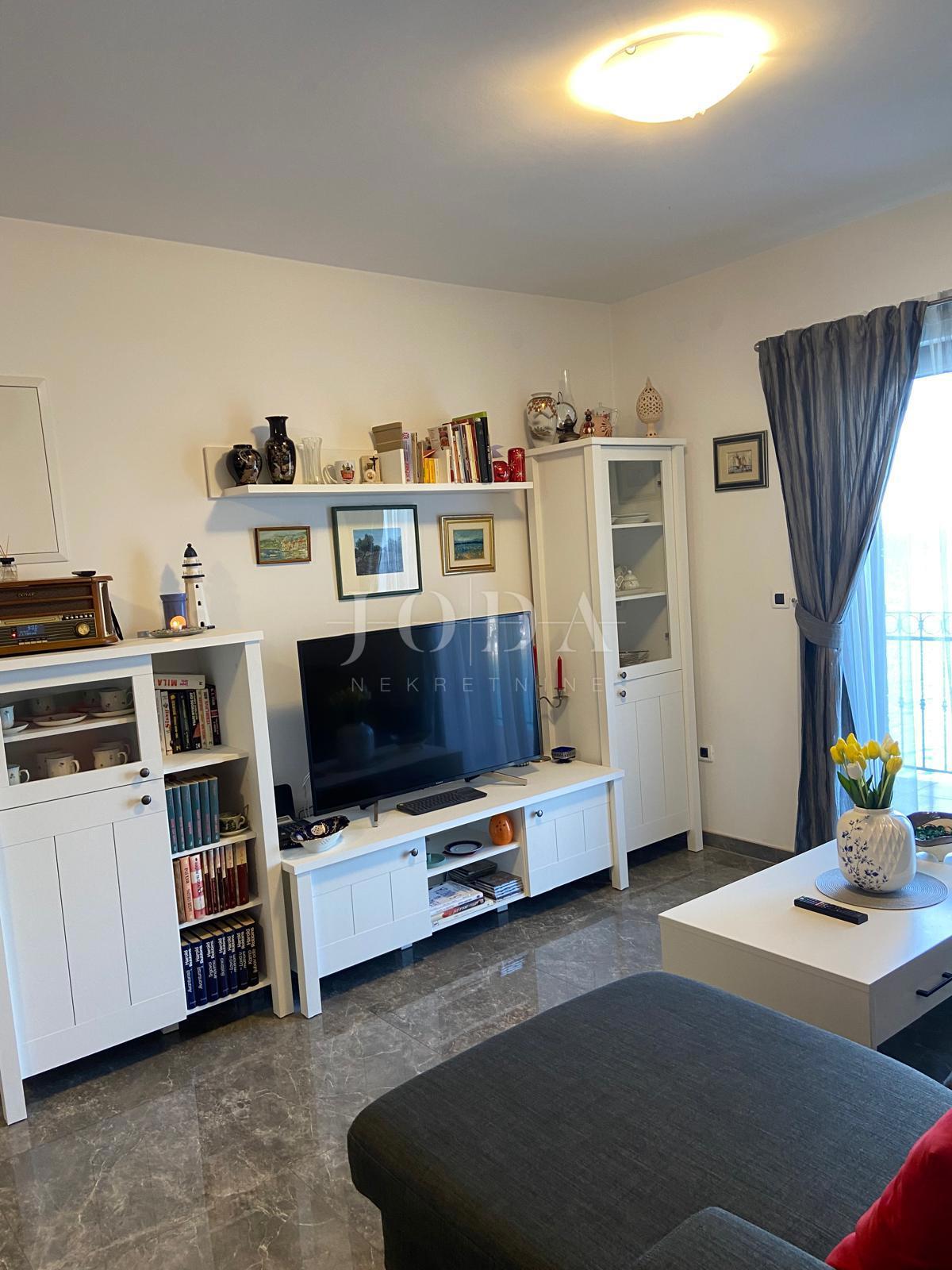 Barić Draga, casa in prima fila sul mare