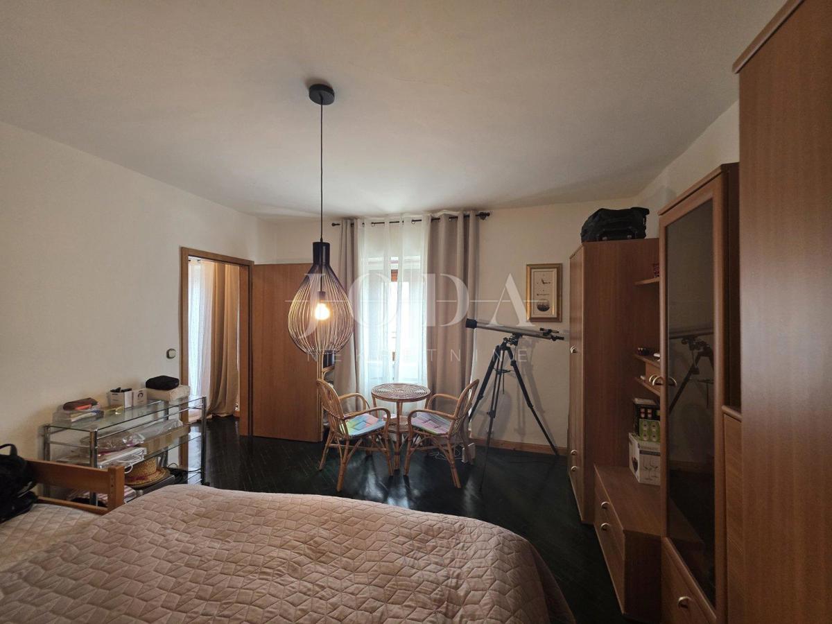 Casa Novi Vinodolski, 172m2