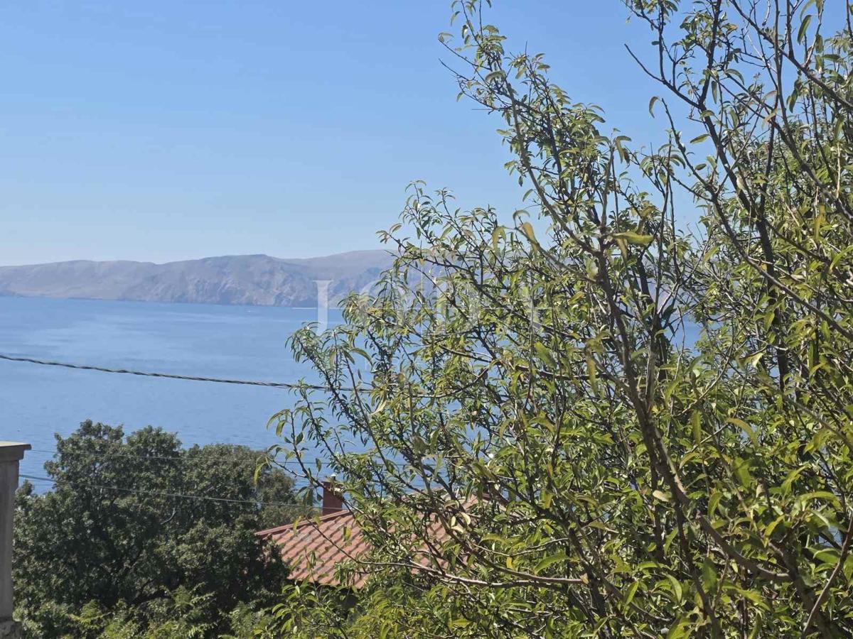 Novi Vinodolski, Smokvica Krmpotska, casa con due appartamenti