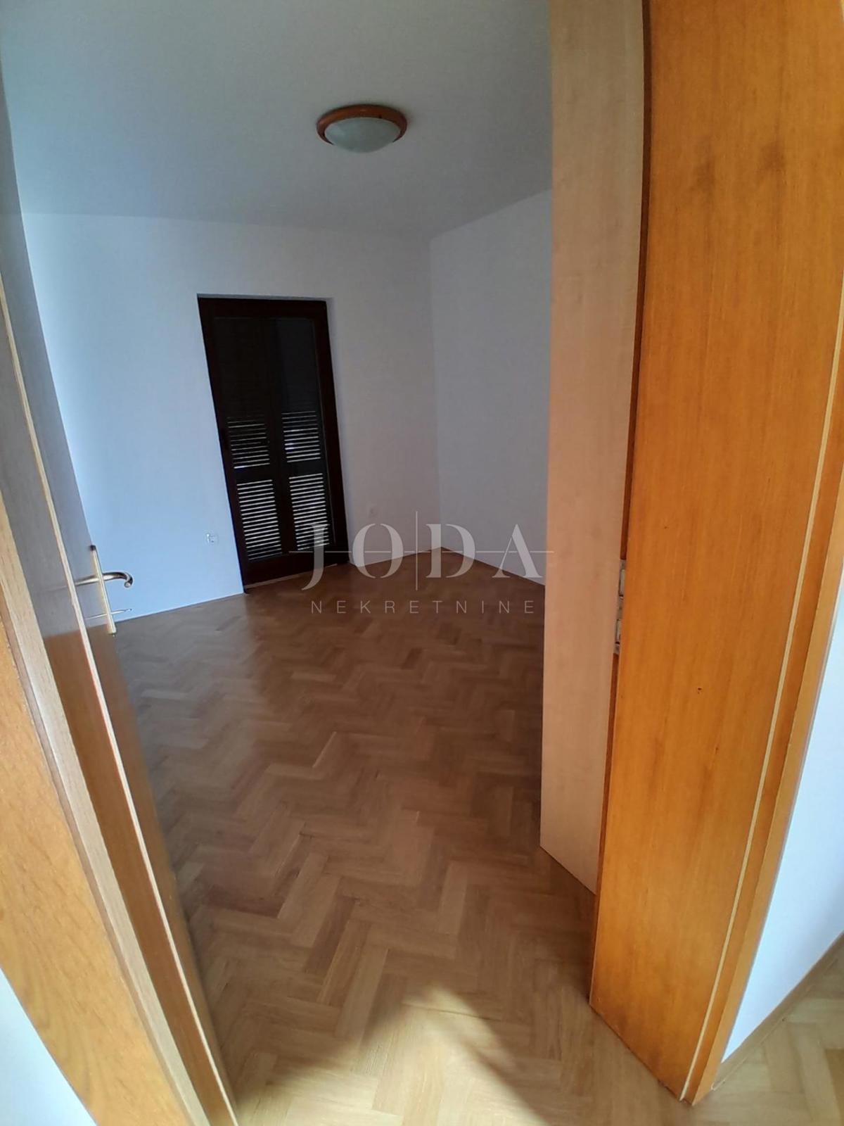 casa Batomalj, Baška