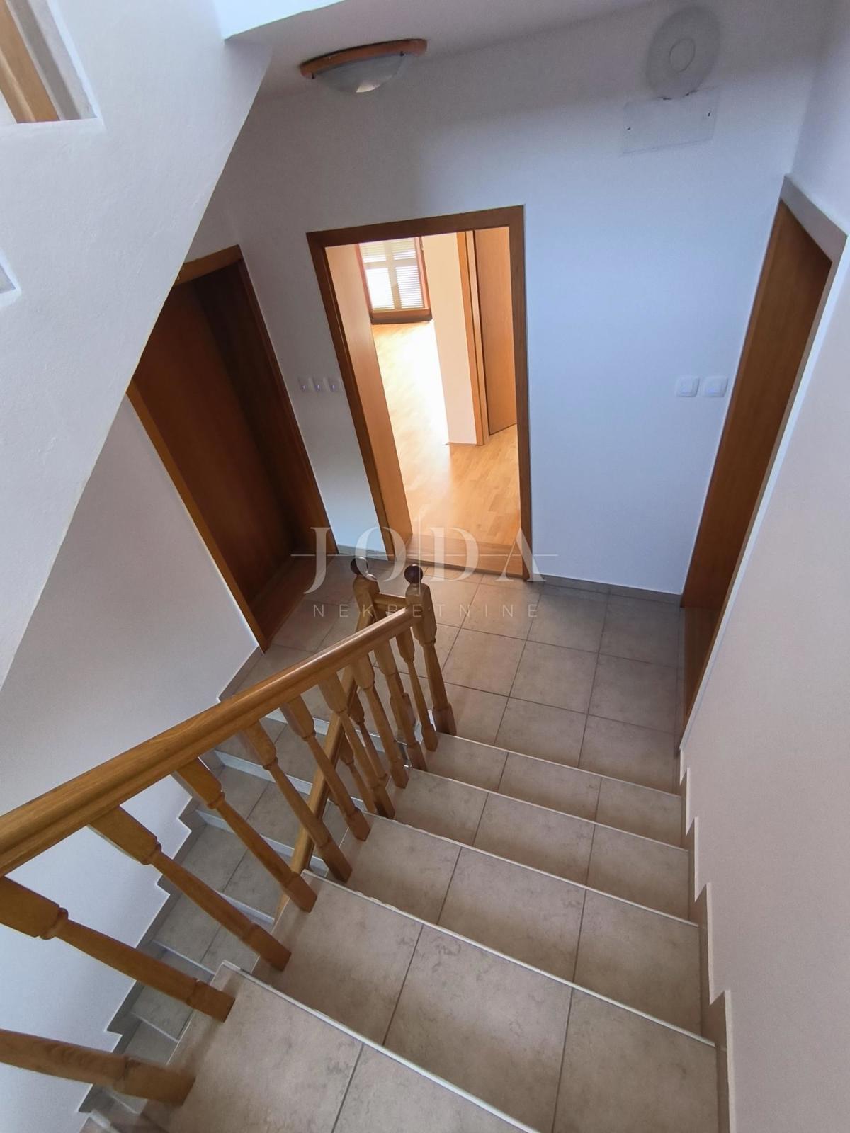 casa Batomalj, Baška