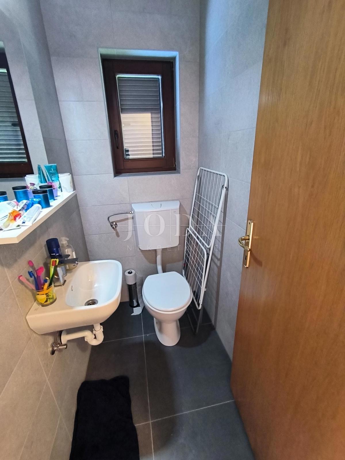 casa Batomalj, Baška