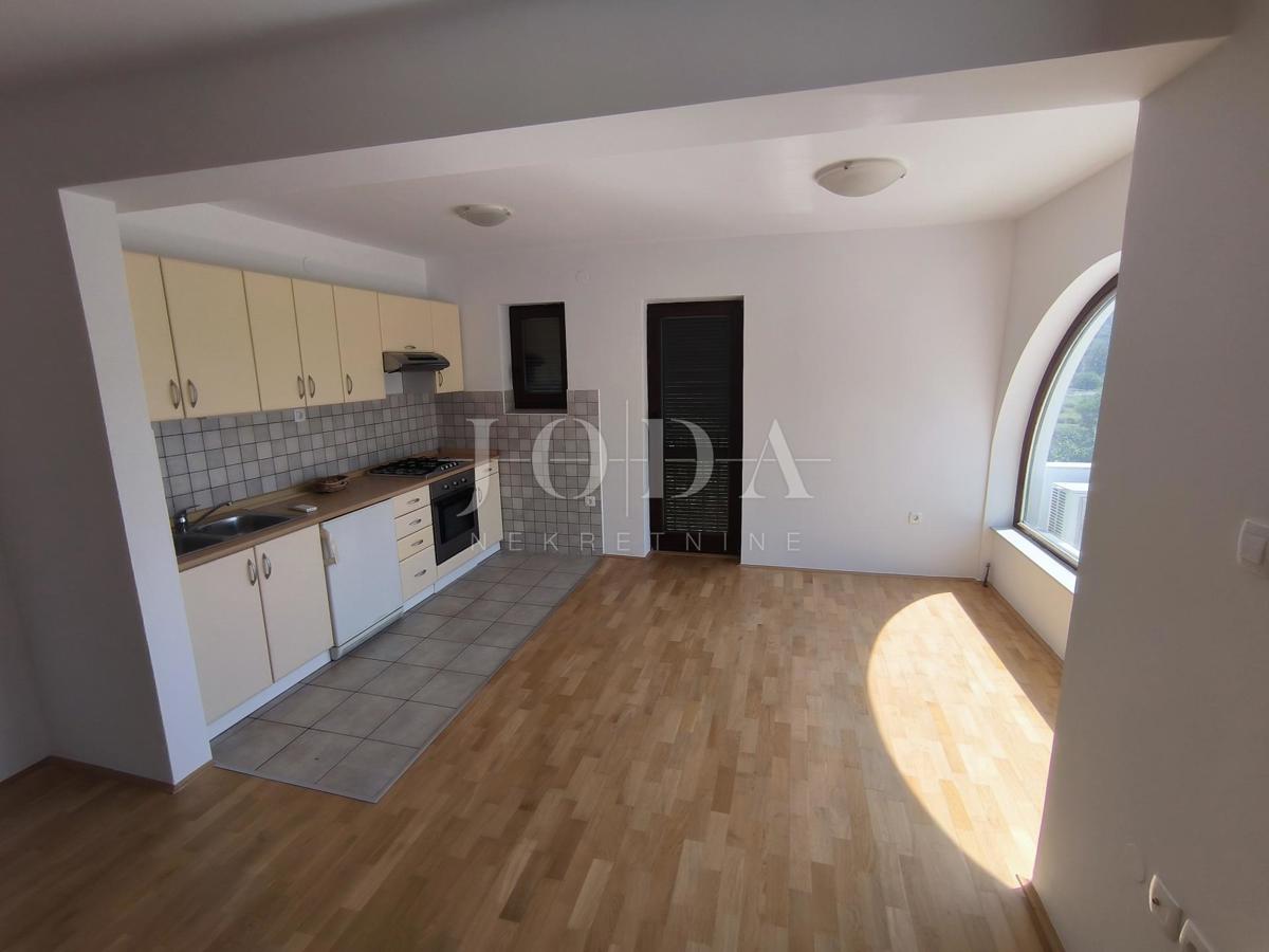 casa Batomalj, Baška