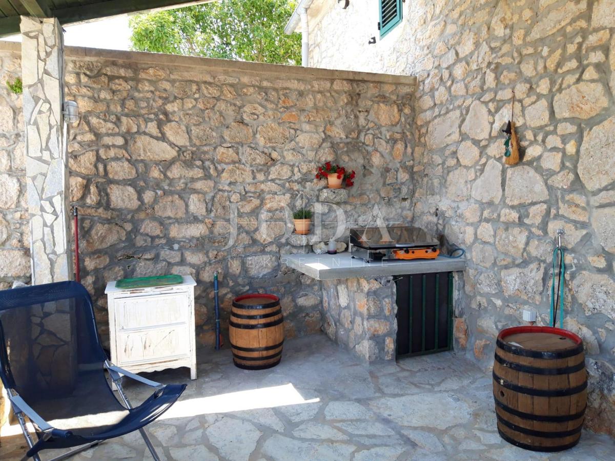 Casa in pietra con piscina - isola di Krk