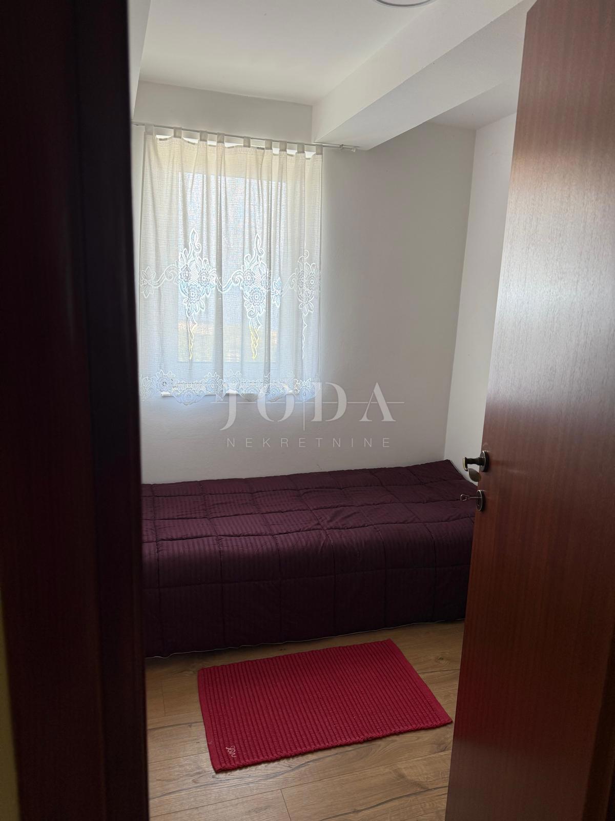 Casa Šmrika, Kraljevica, 79m2