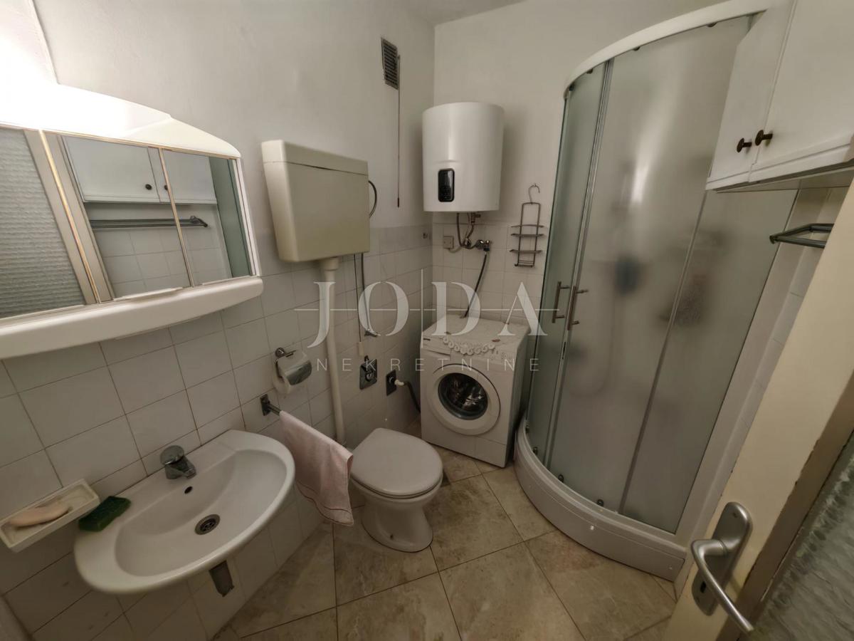 Appartamento in palazzina vicino al centro