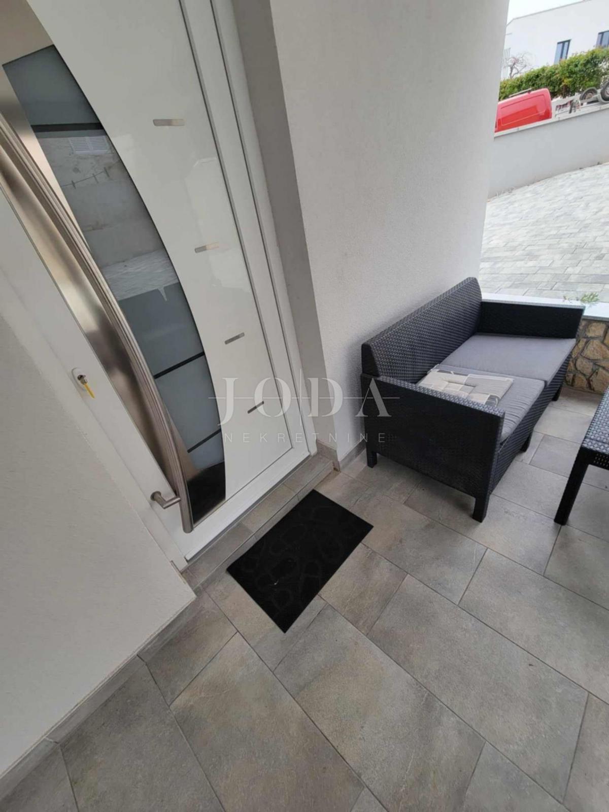 Casa Šilo, Dobrinj, 100m2