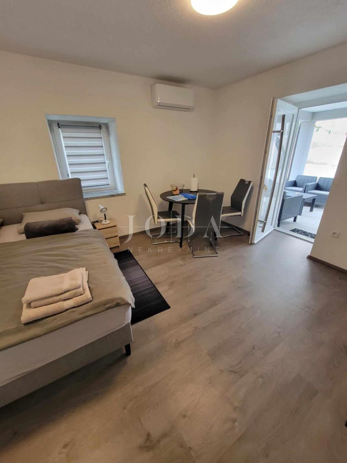 Casa Šilo, Dobrinj, 100m2