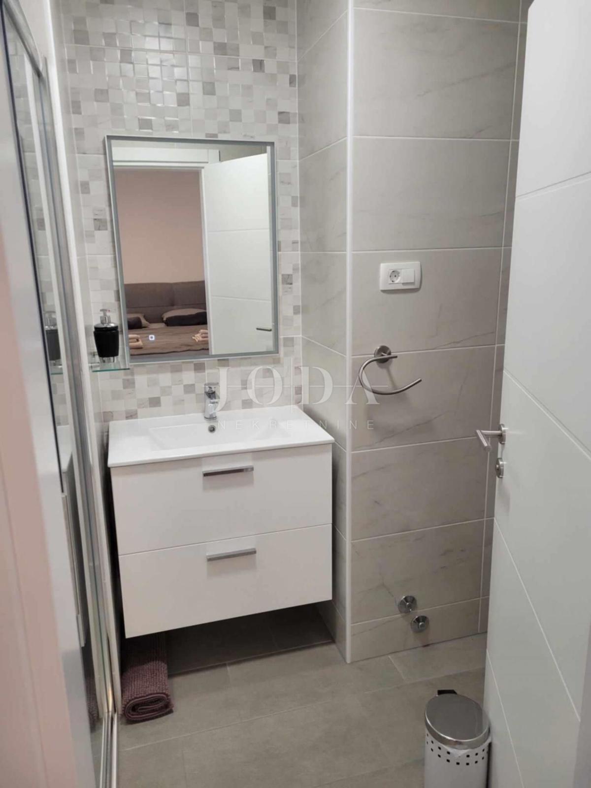 Casa Šilo, Dobrinj, 100m2