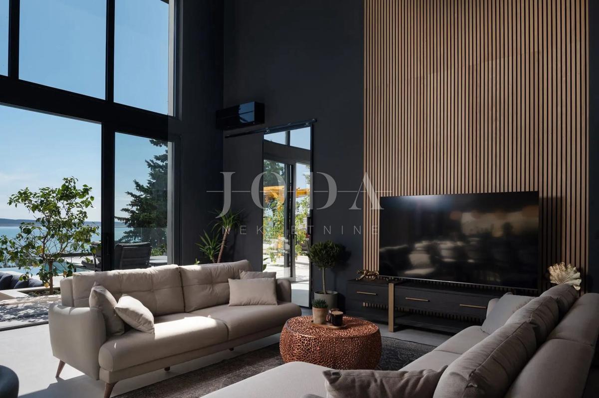 Villa di lusso con vista panoramica sul mare