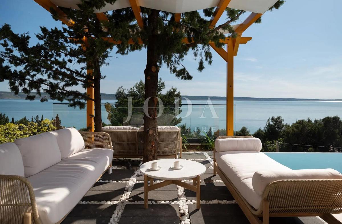 Villa di lusso con vista panoramica sul mare