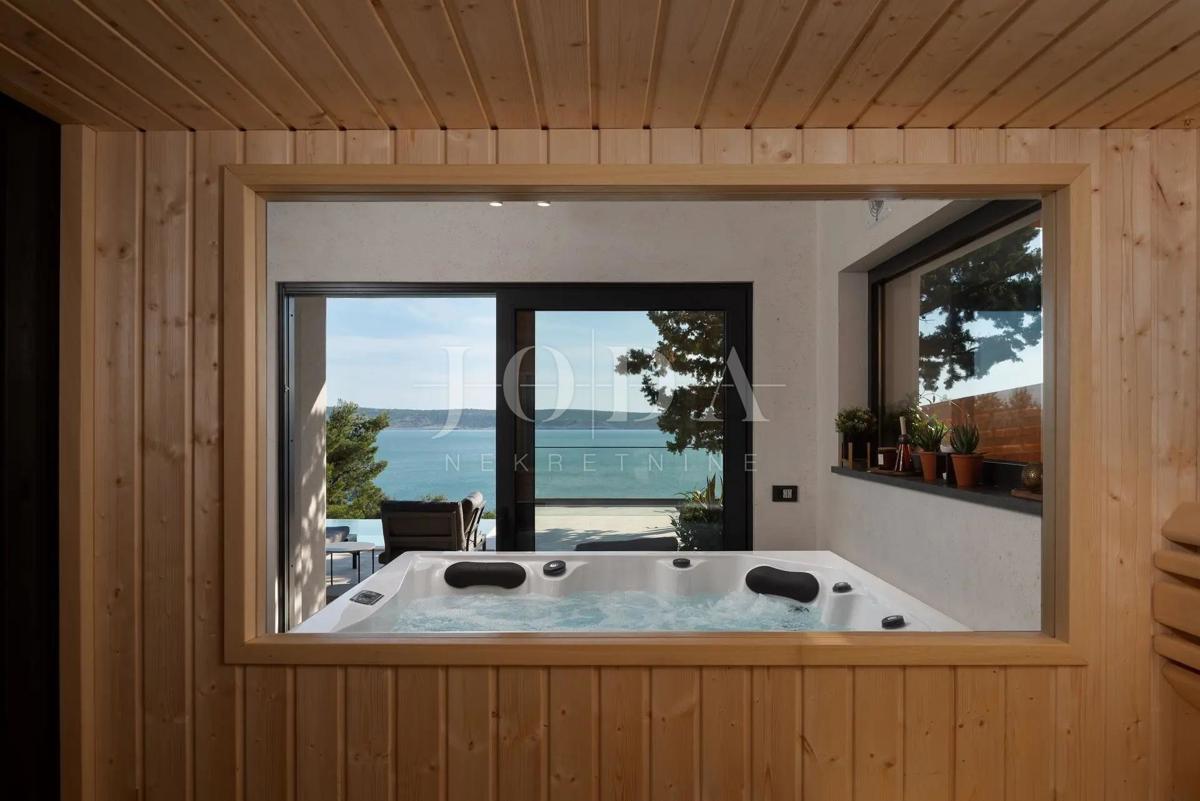 Villa di lusso con vista panoramica sul mare