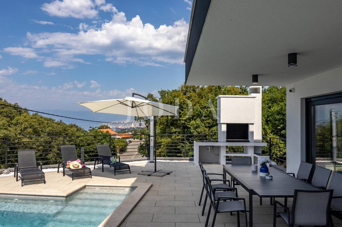 Casa Kostrena, 490m2