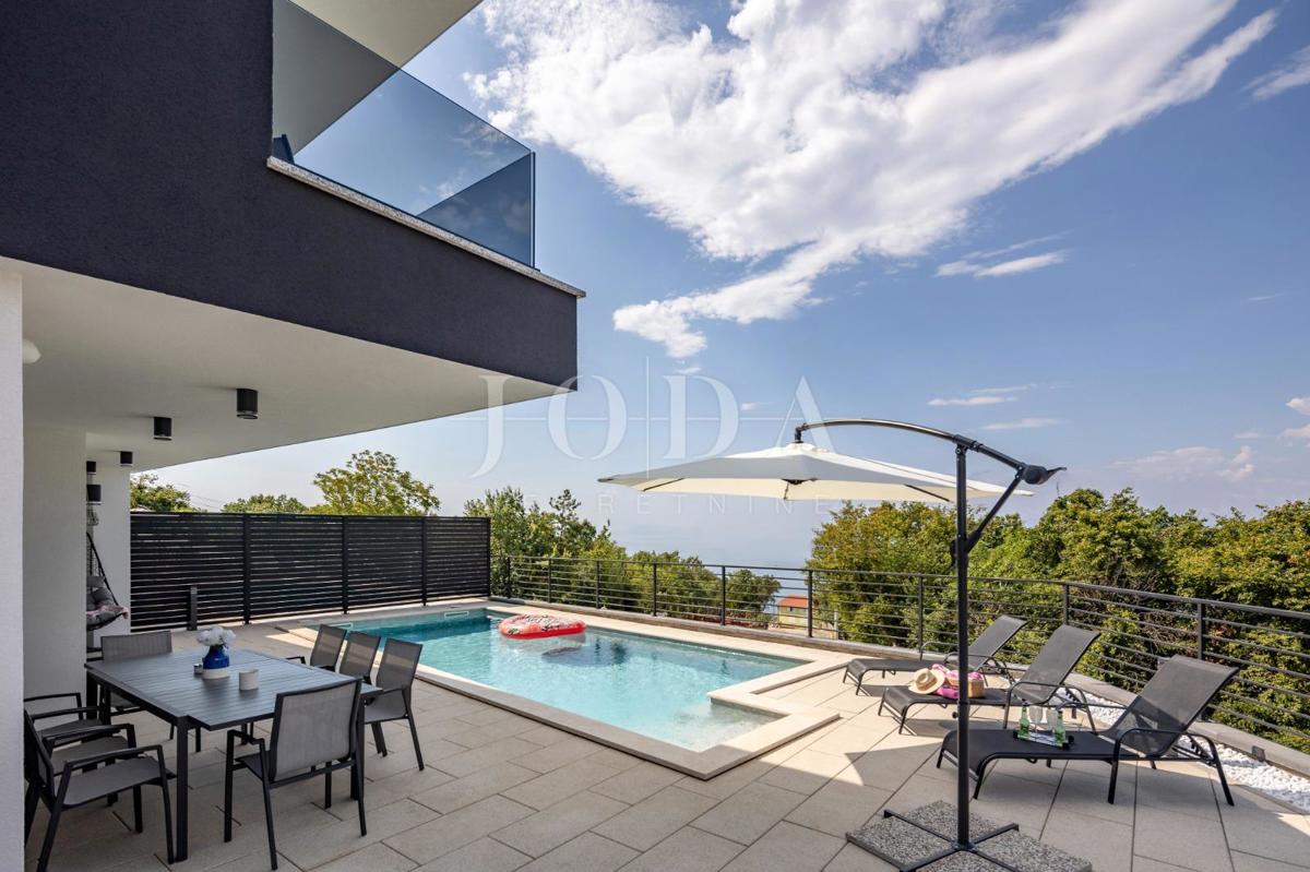 Casa Kostrena, 490m2