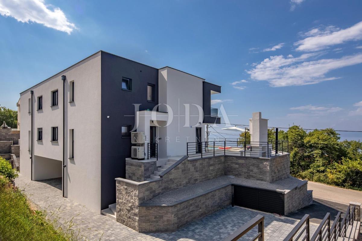 Casa Kostrena, 490m2