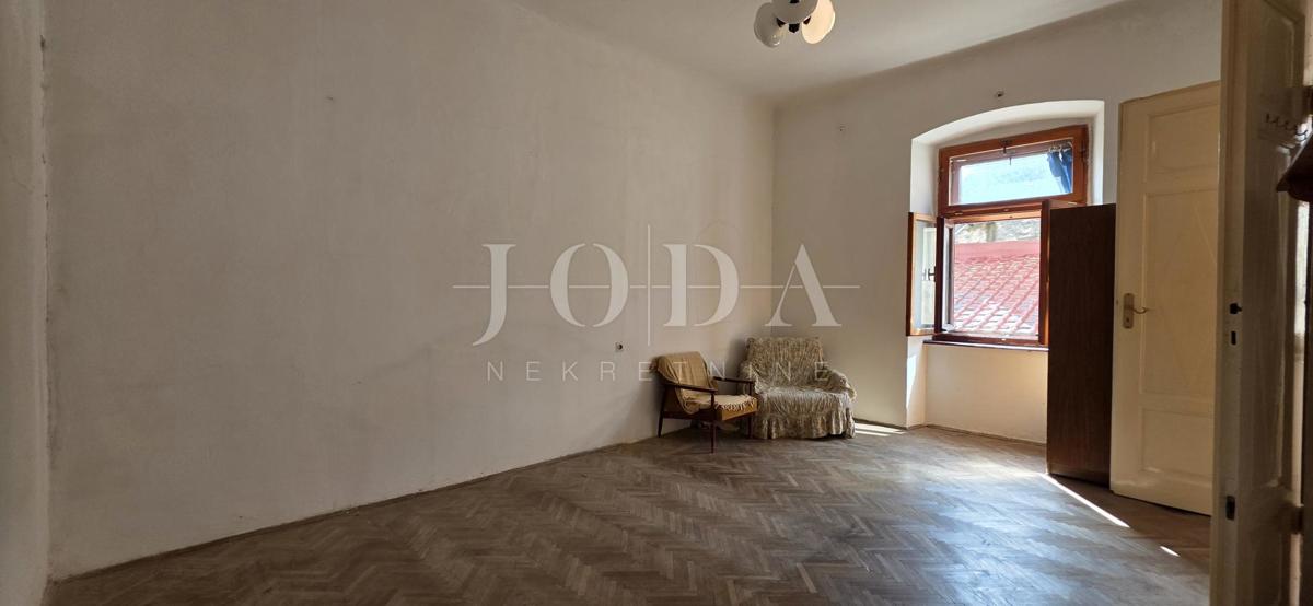 Appartamento Senj prima fila mare centro 42 m²