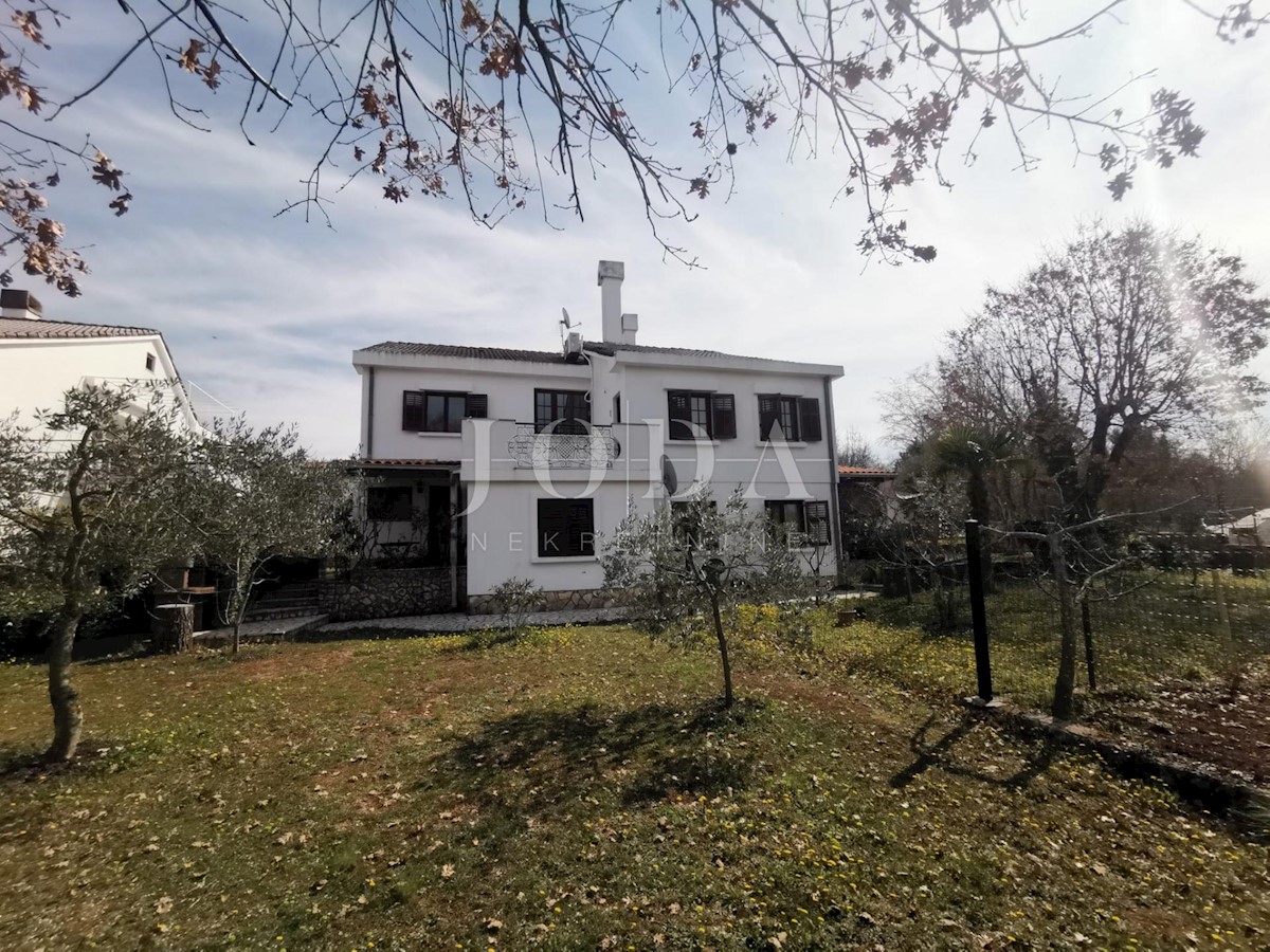 Casa Njivice, Omišalj, 216m2