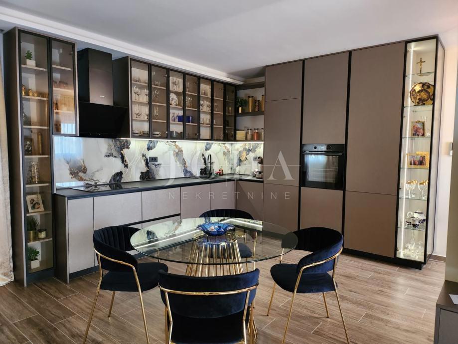 Città di Krk - dintorni, villa con piscina e vista mare!