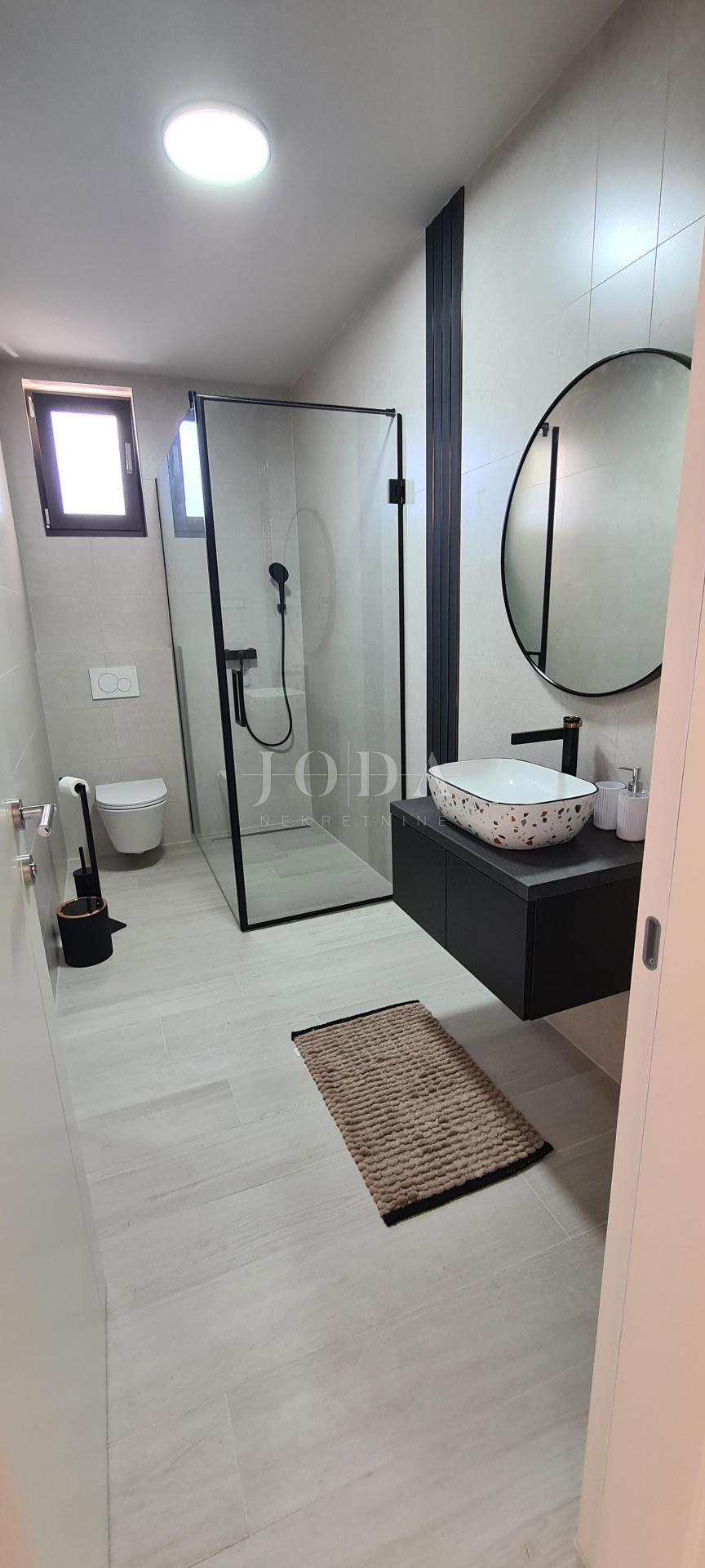 Città di Krk - dintorni, villa con piscina e vista mare!