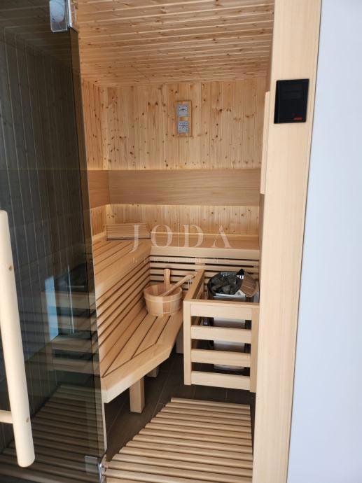 Città di Krk - dintorni, villa con piscina e vista mare!