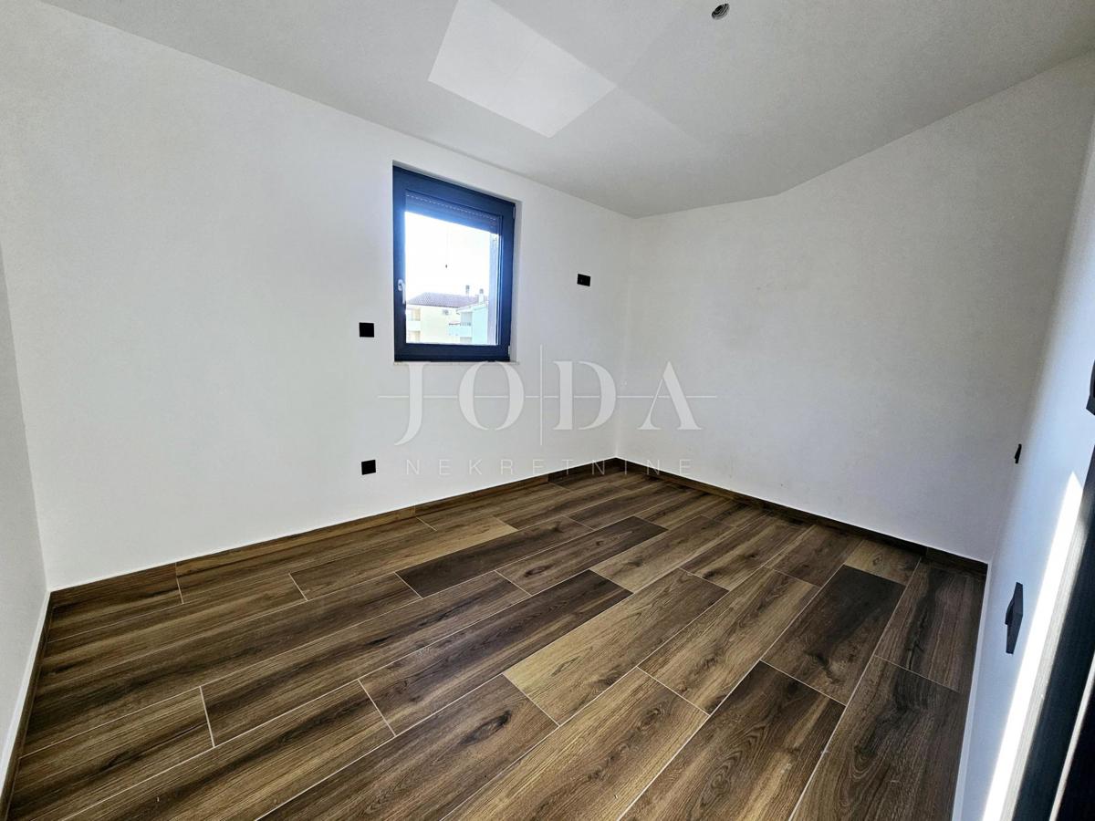 Penthouse in una posizione tranquilla - nuova costruzione nella città di Veglia