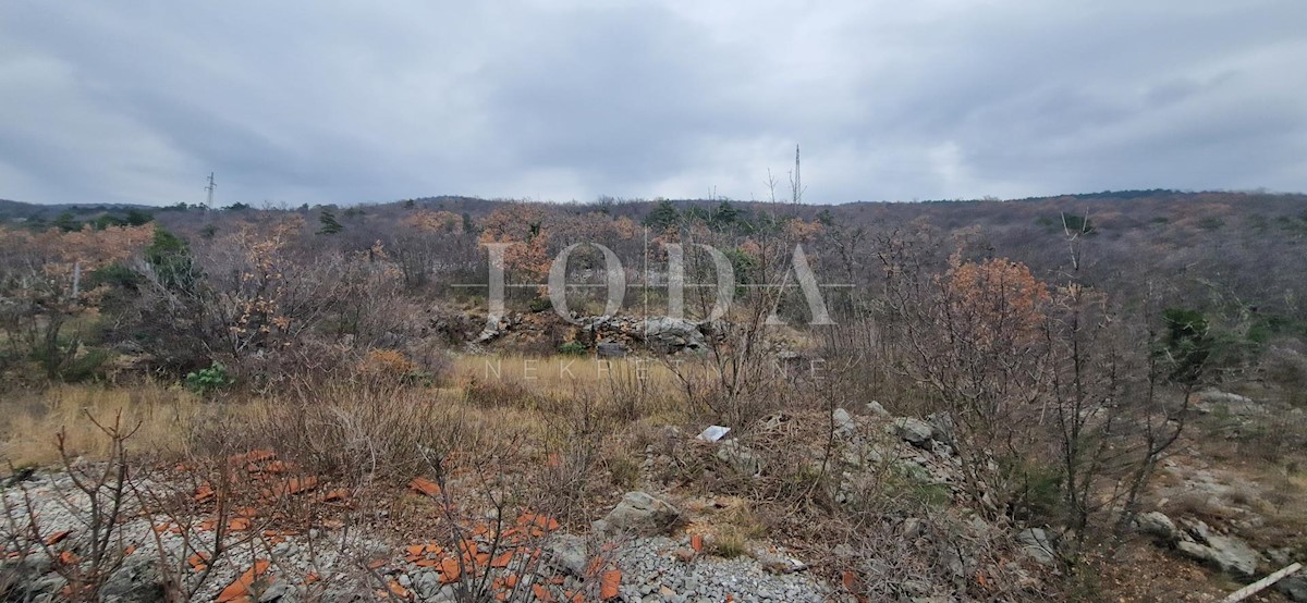 Crikvenica, terreno con vista in una posizione eccellente