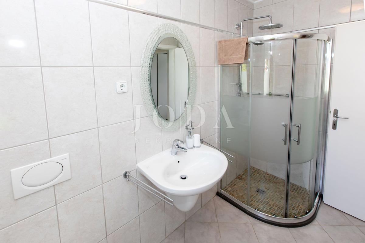 Casa Crikvenica, 300m2