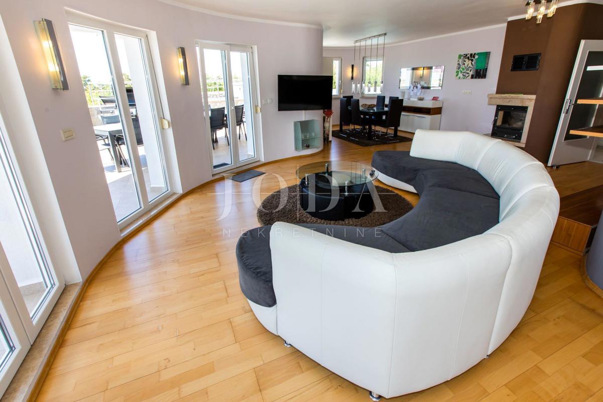 Casa Crikvenica, 300m2