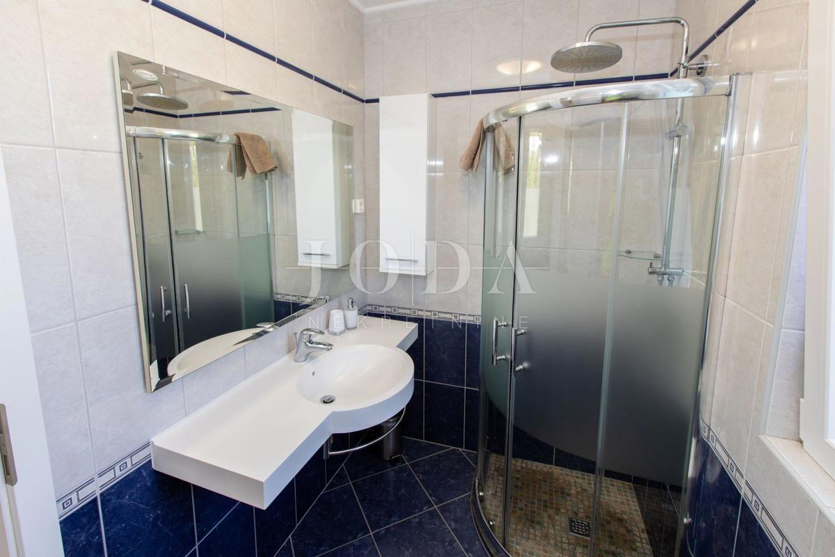 Casa Crikvenica, 300m2