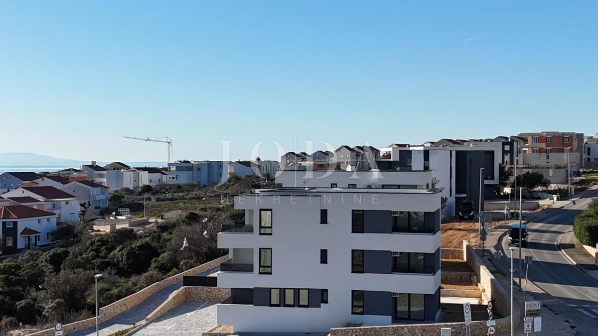 Nuovo edificio Novalja