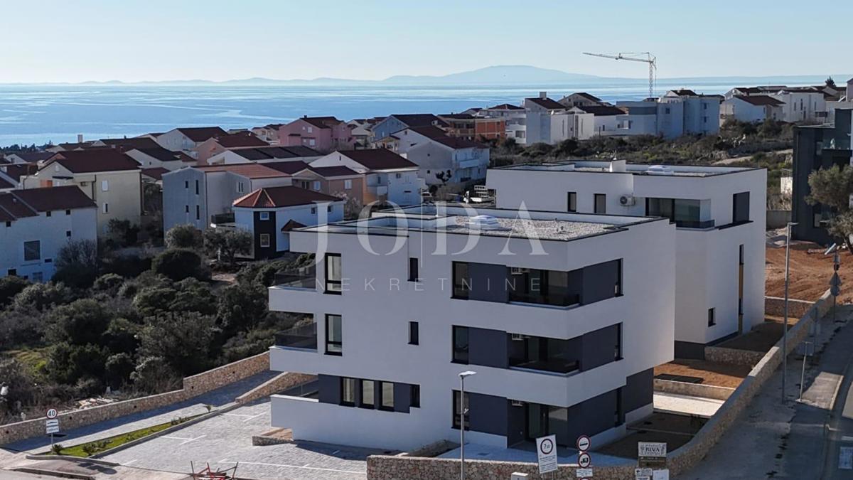 Nuovo edificio Novalja