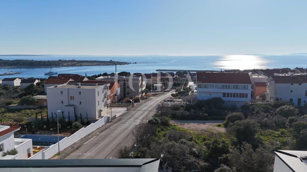 Nuovo edificio Novalja