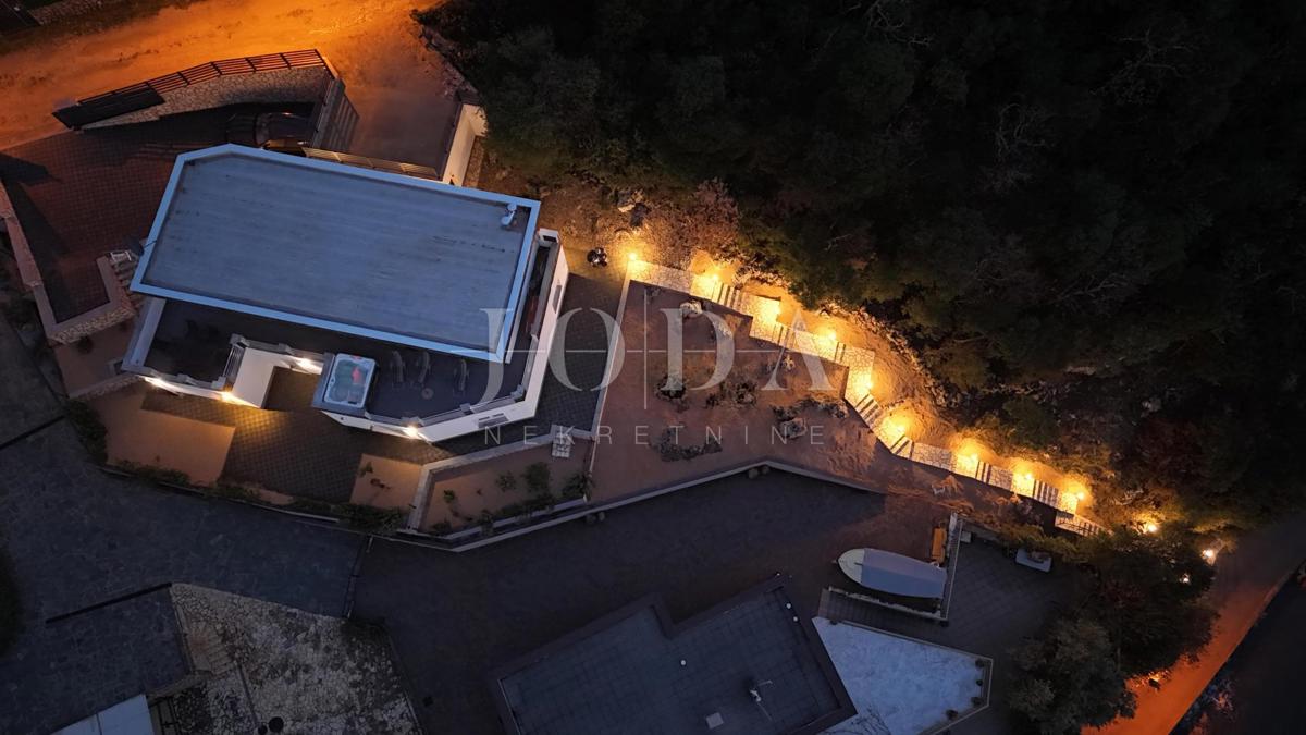 Villa prima fila sul mare con vista panoramica