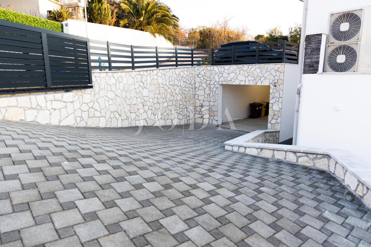 Villa prima fila sul mare con vista panoramica