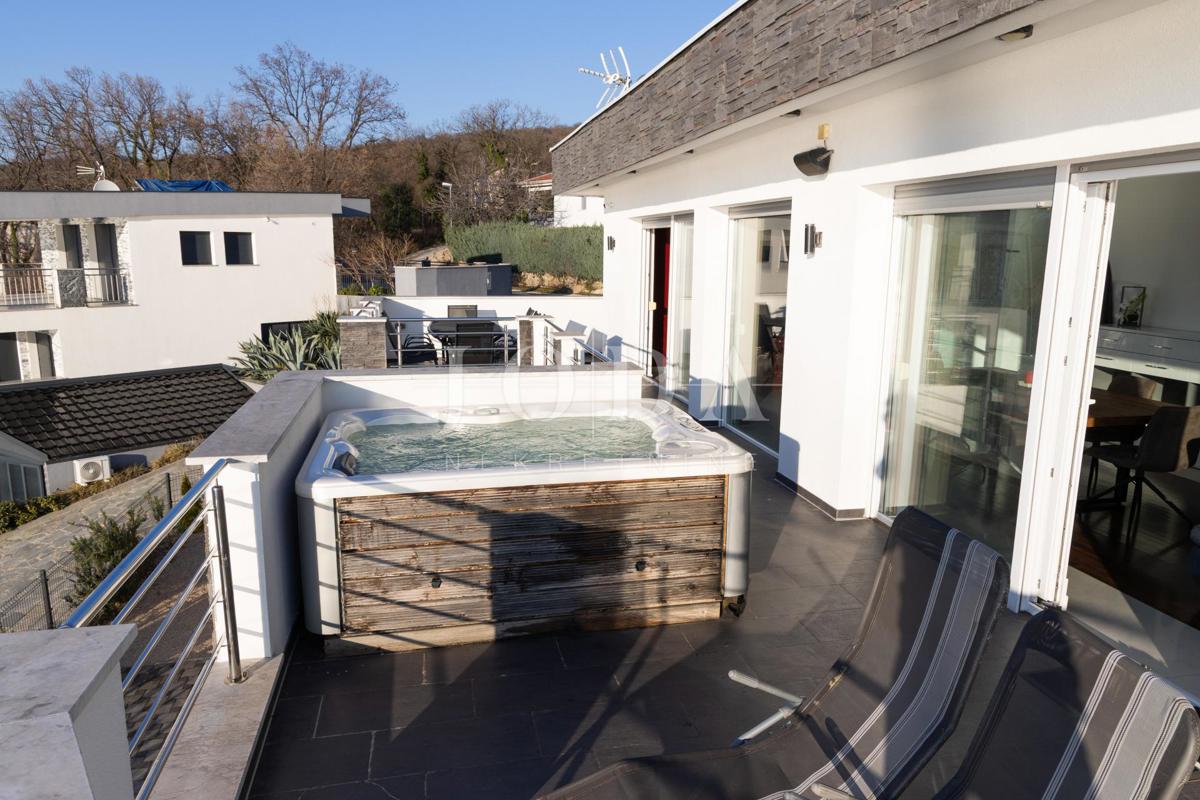 Villa prima fila sul mare con vista panoramica